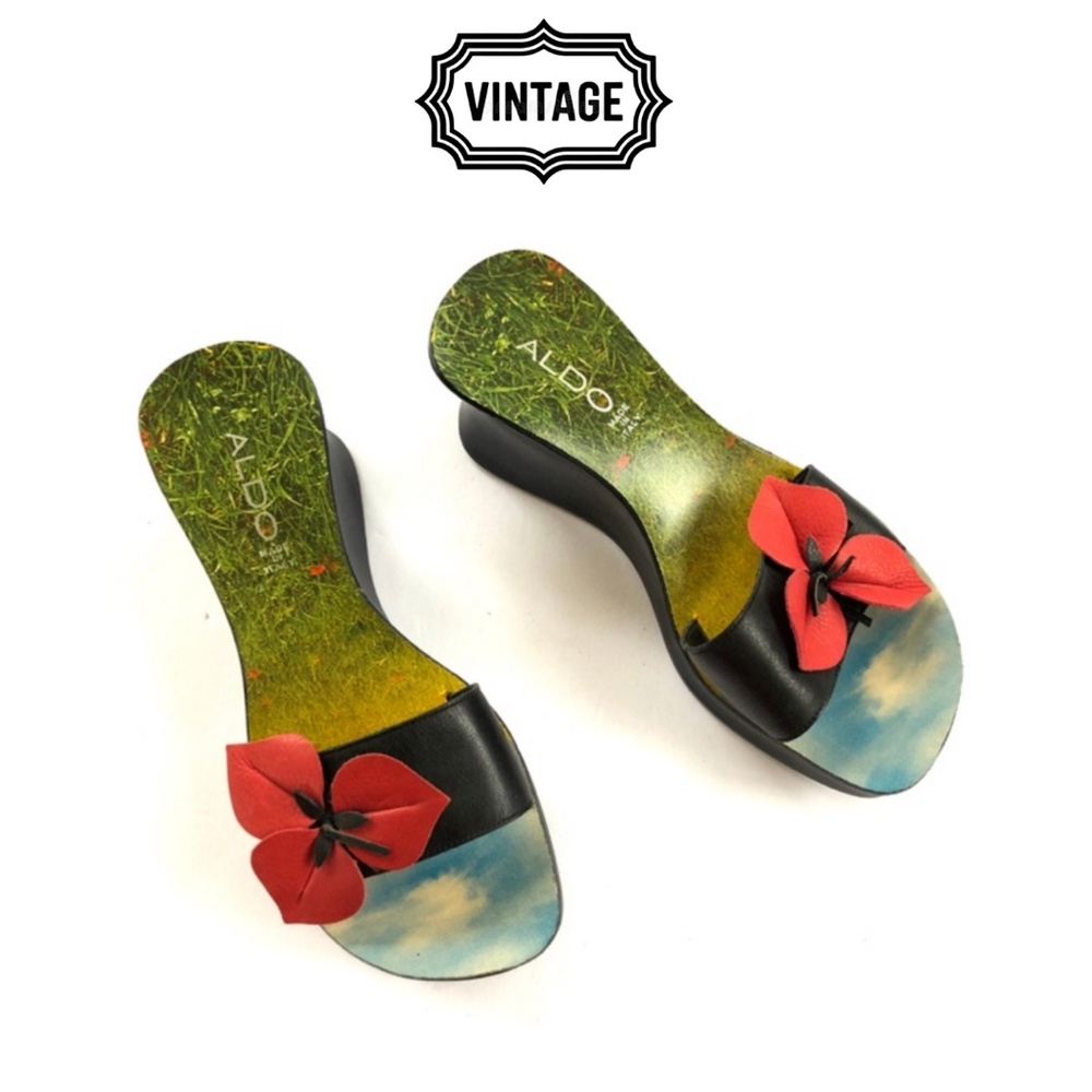 Vintage ‘90s Aldo Wedge Leather Flower Sandal NWOB